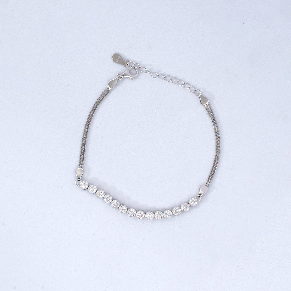 Silver Bracelet Adorned with Delicate Diamonds