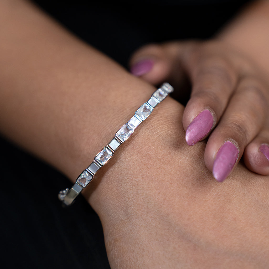Silver Bracelet with Shimmering Diamonds & Mother of Pearl