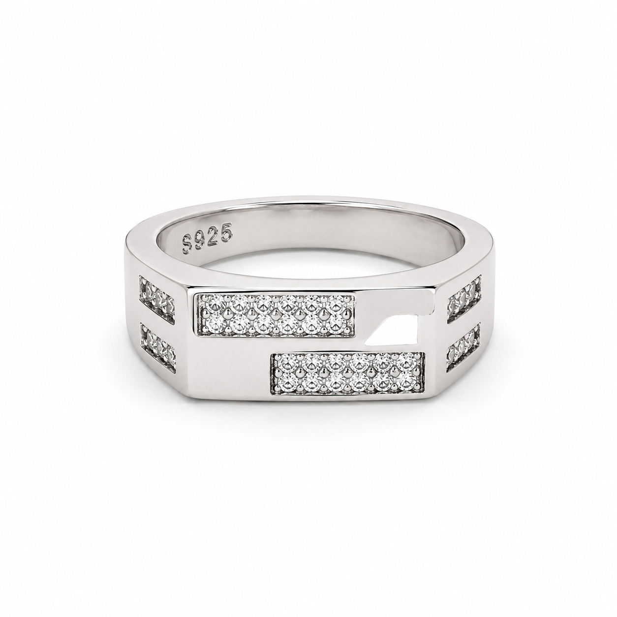 Titan Diamond Ring