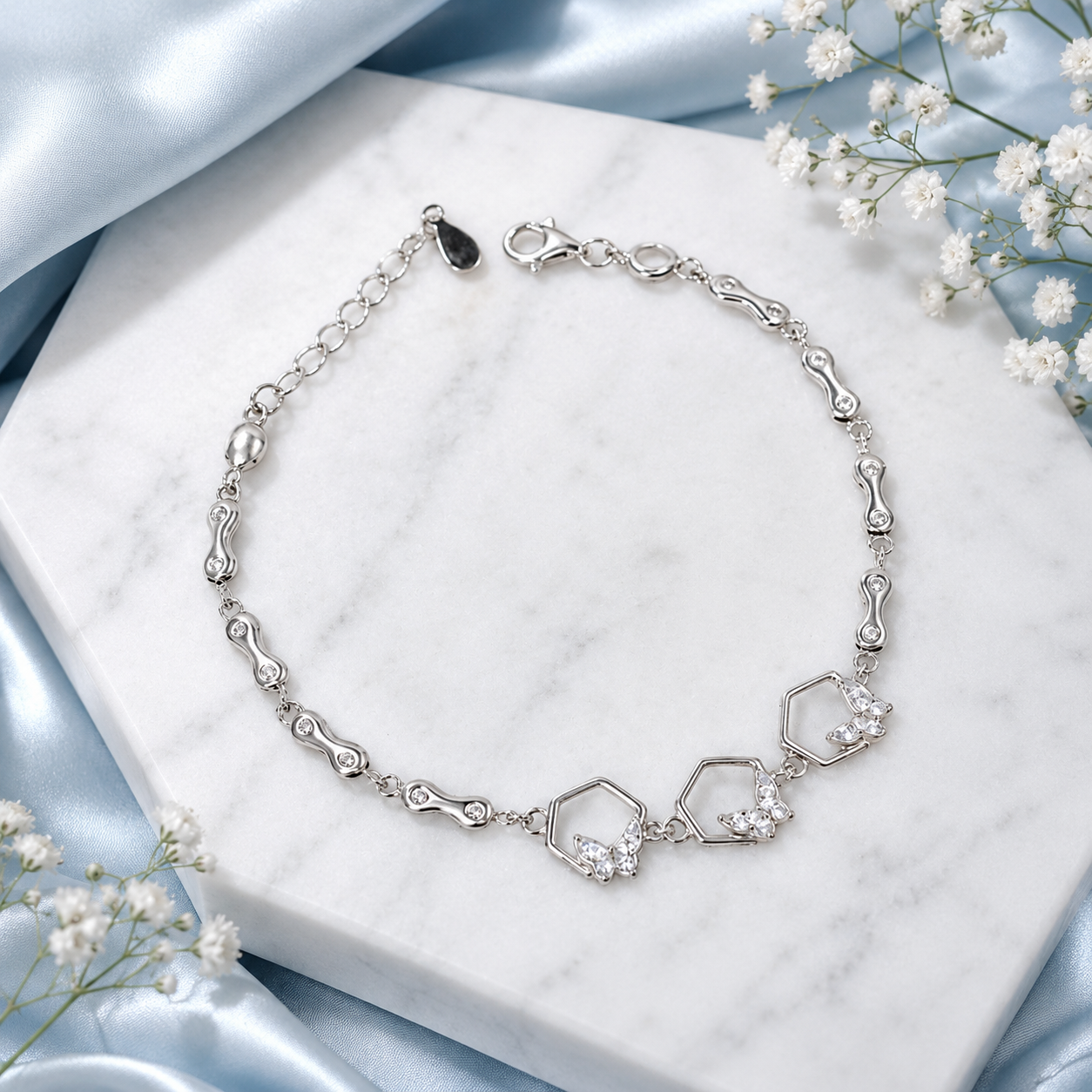 Hexa Glow Bracelet