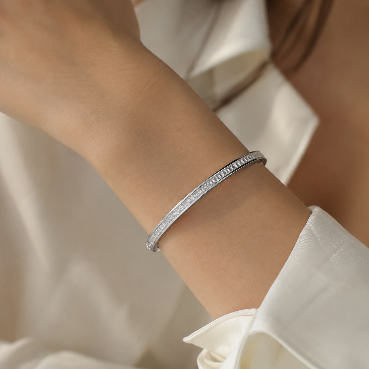 Baguette Whisper Bracelet