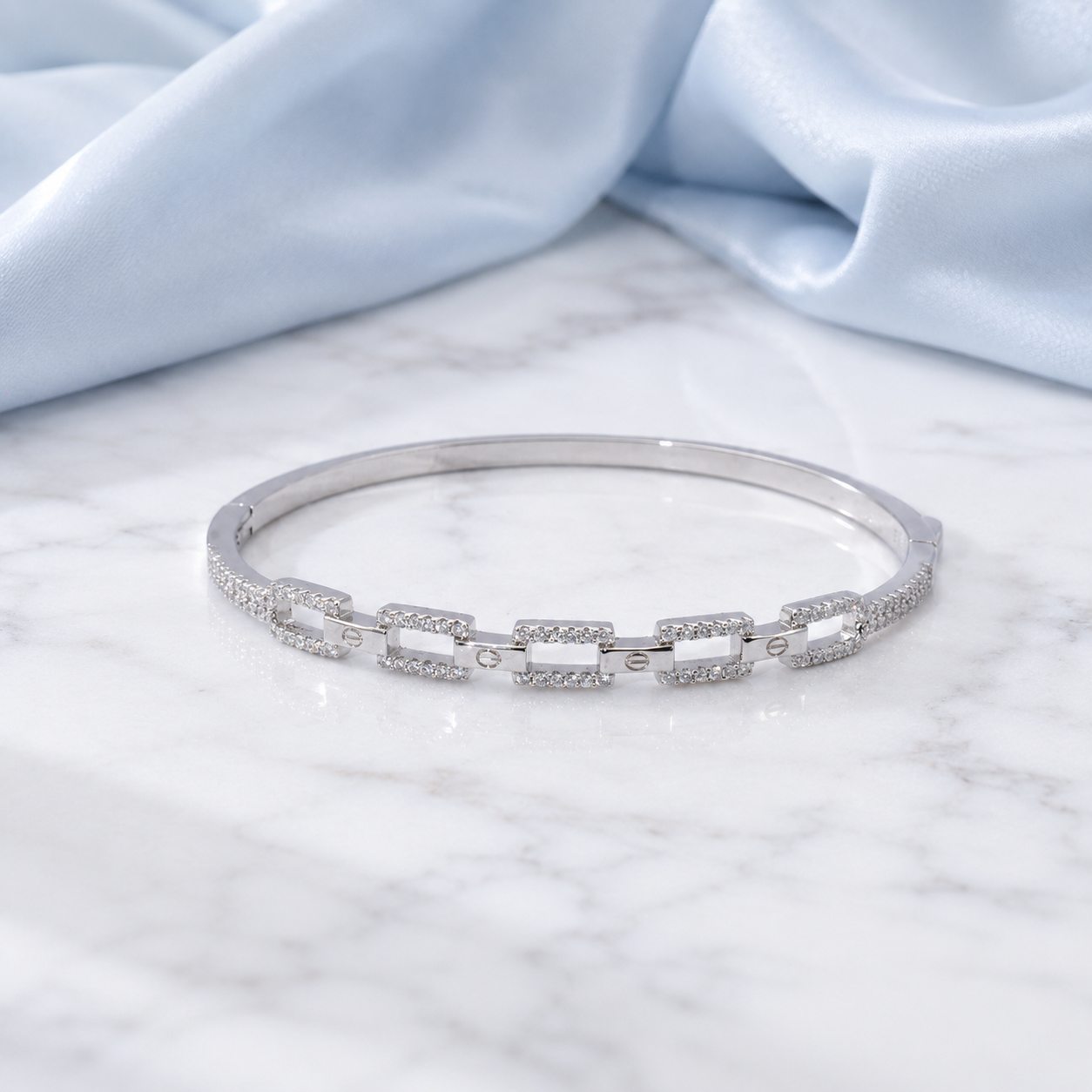 Diora Spark Bracelet