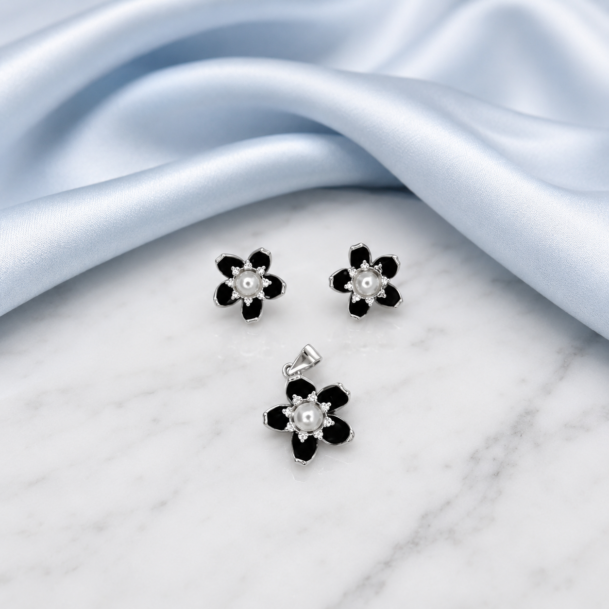 Onyx Flower Pendant Set