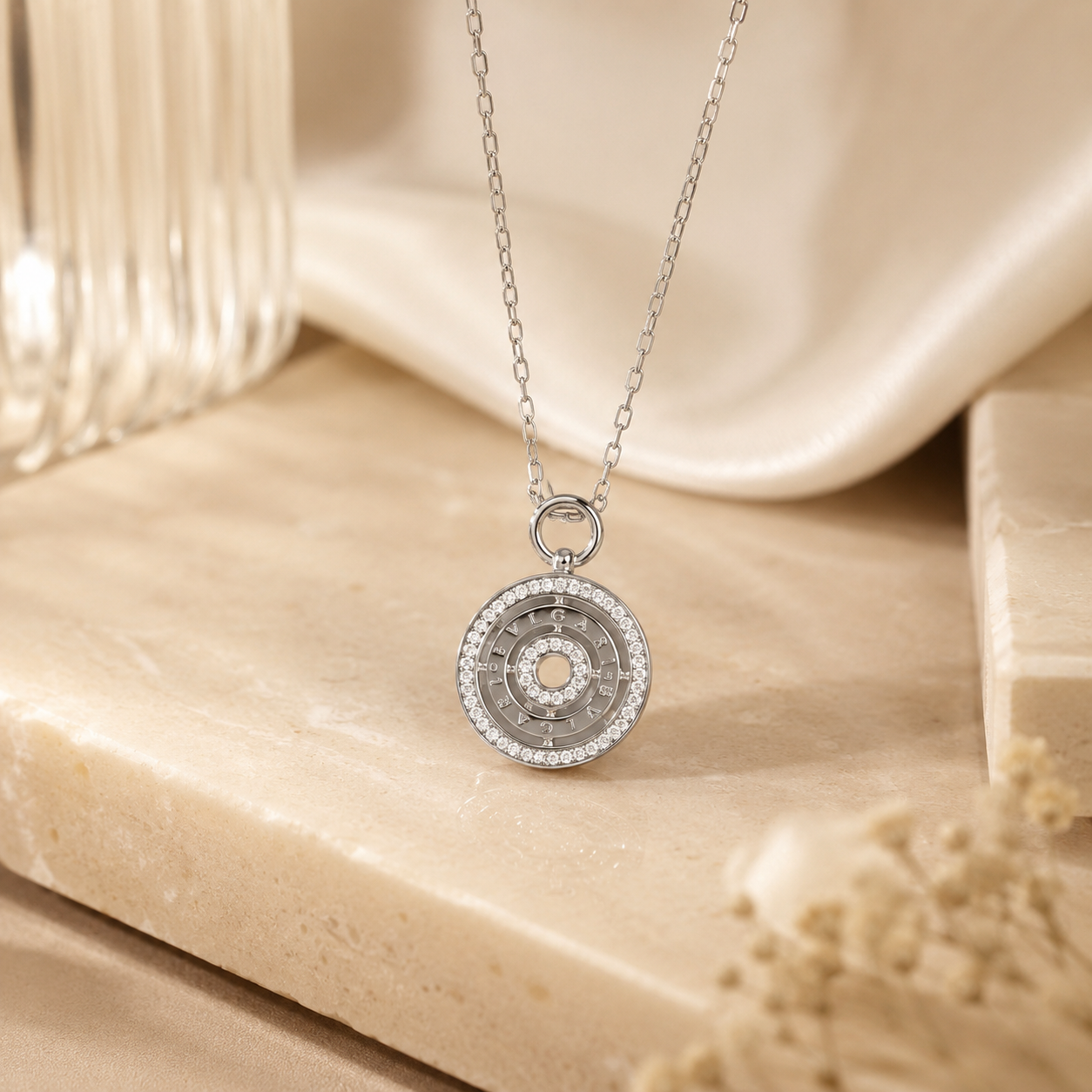 Roma Ring Pendant