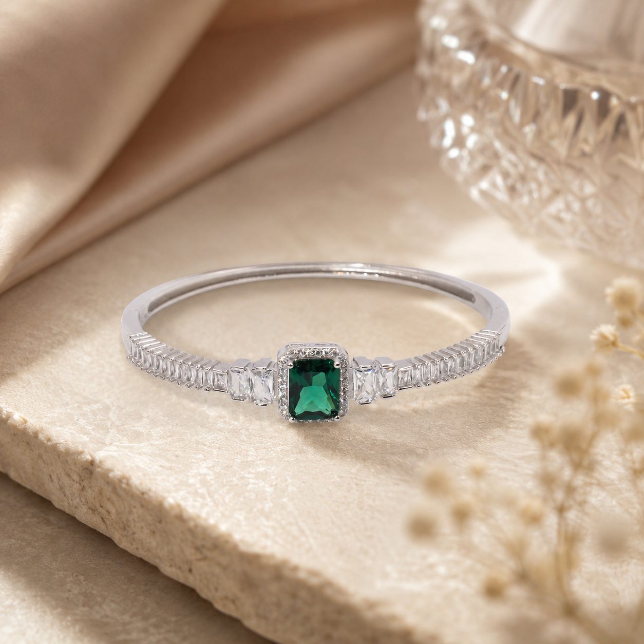 Verde Elegance Bracelet