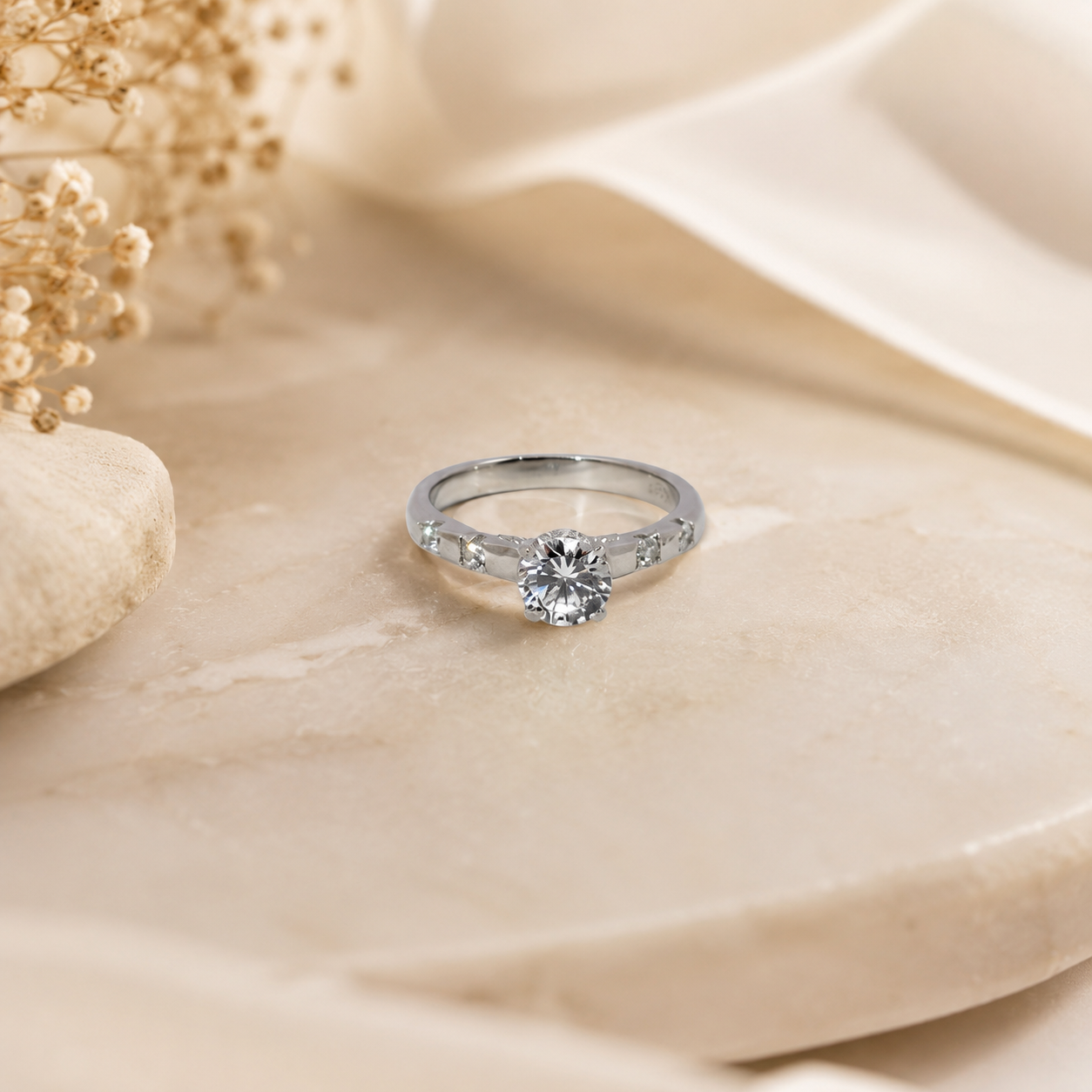 Diamond Poise Ring