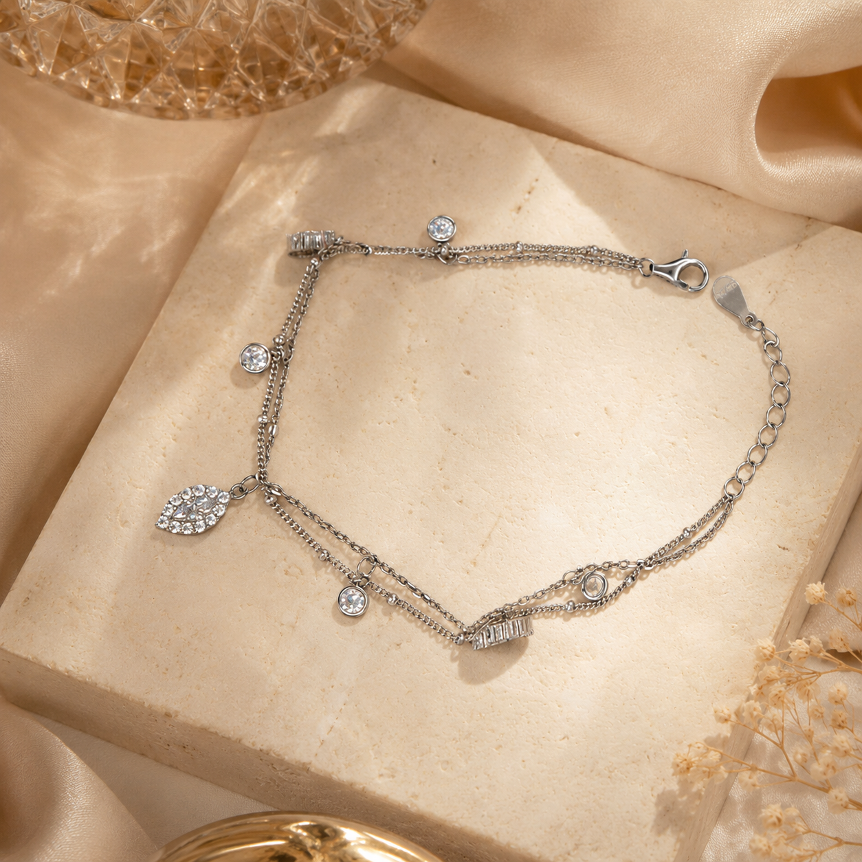 Leaflet Diamond Bracelet