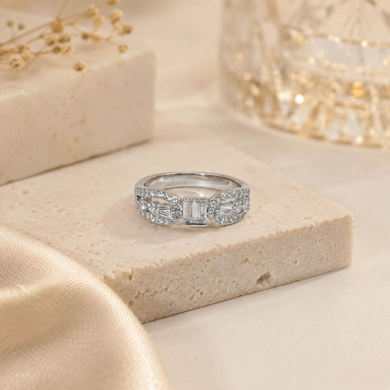 Baguette Edge Ring