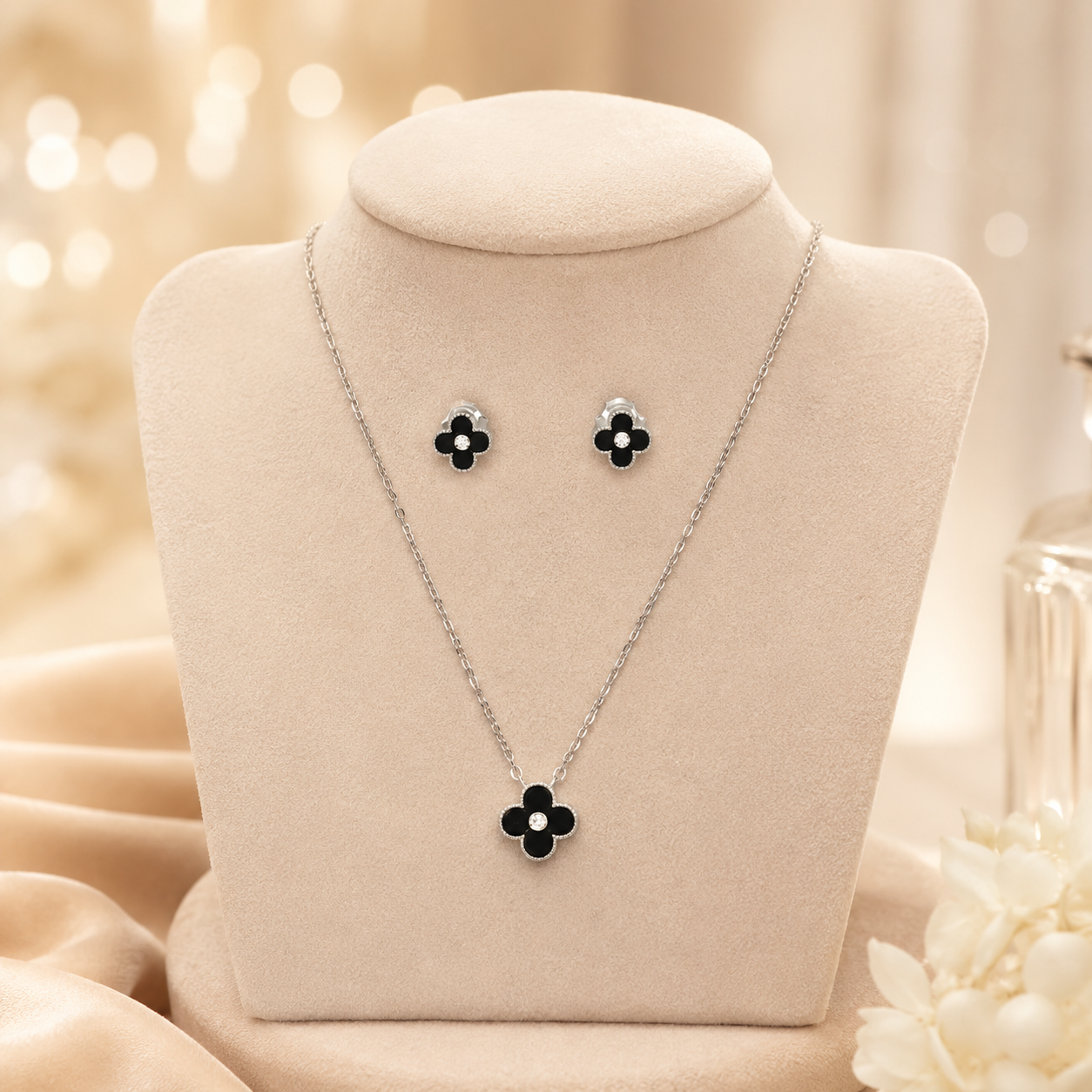 Midnight Floral Pendant Set