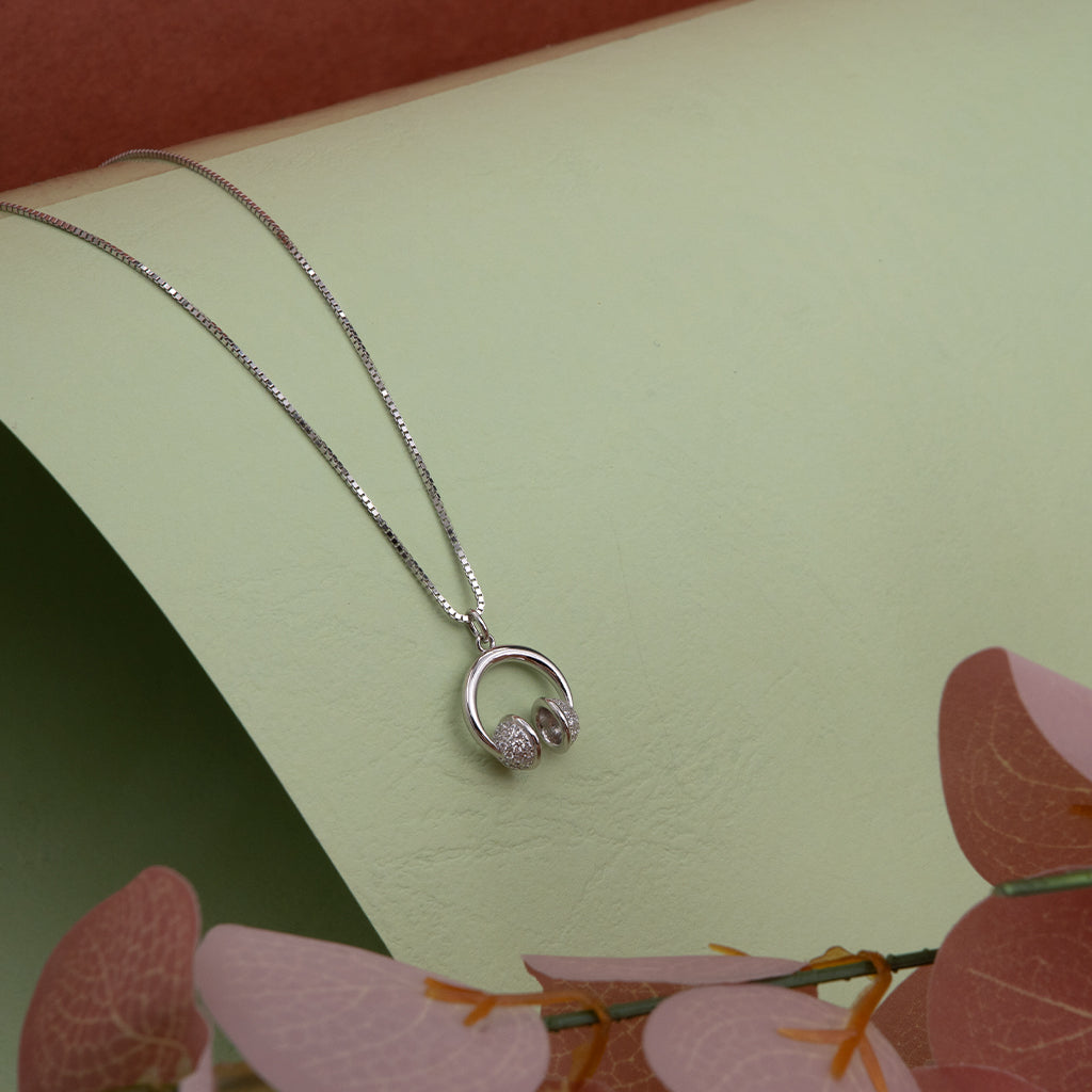 Silver Headphones Shaped Pendant