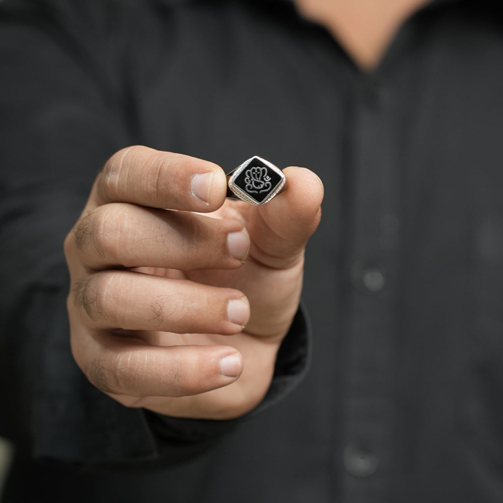 Lord Ganesh Embedded Siler Ring