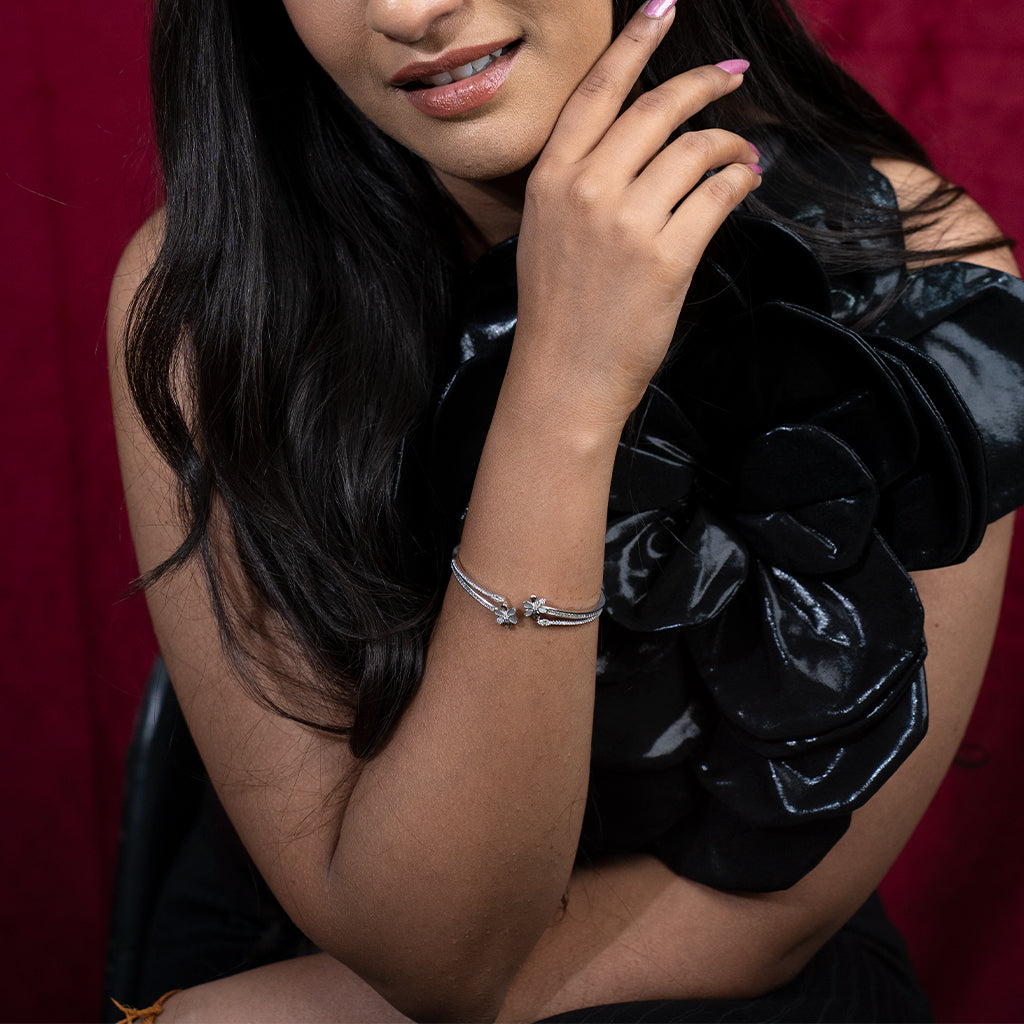 Delicate Silver Bracelet With Iridescent Mother Of Pearl