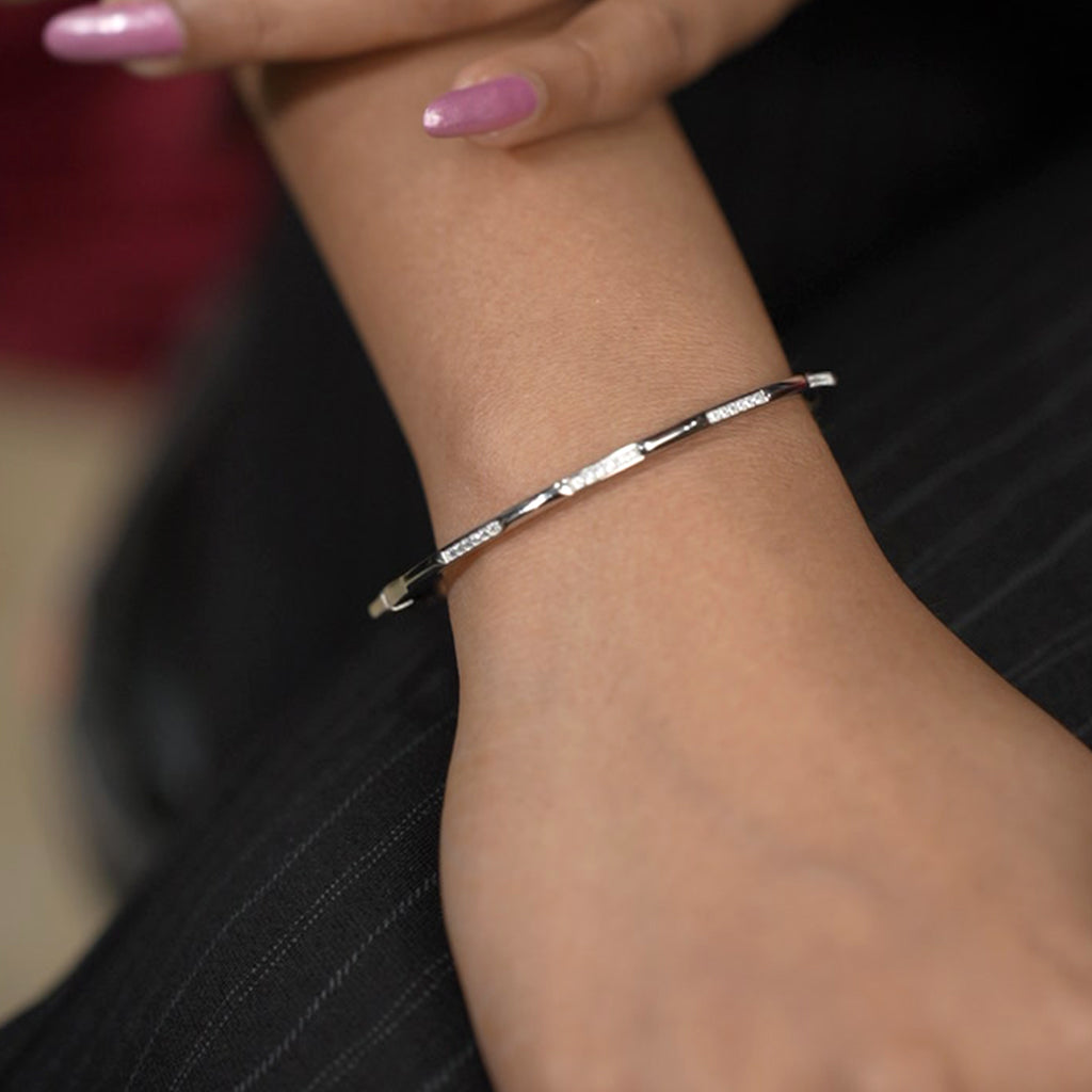 Shimmering Diamonds Studded in Silver Bracelet