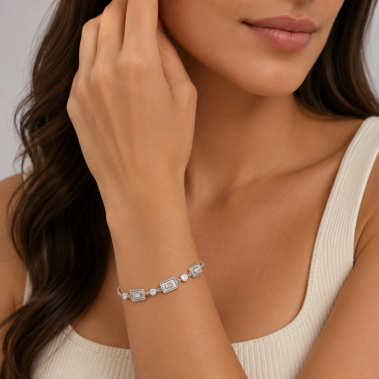 Pearl Chain Glow Bracelet