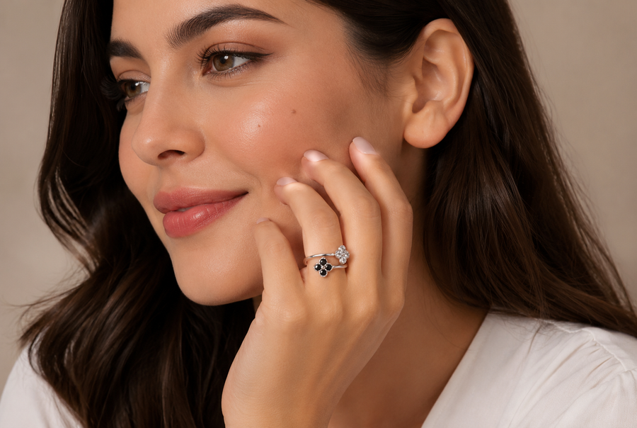 Clovera Silver Ring