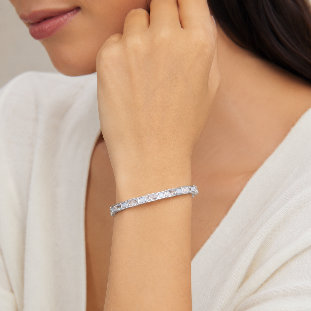 Pearl Shimmer Bracelet