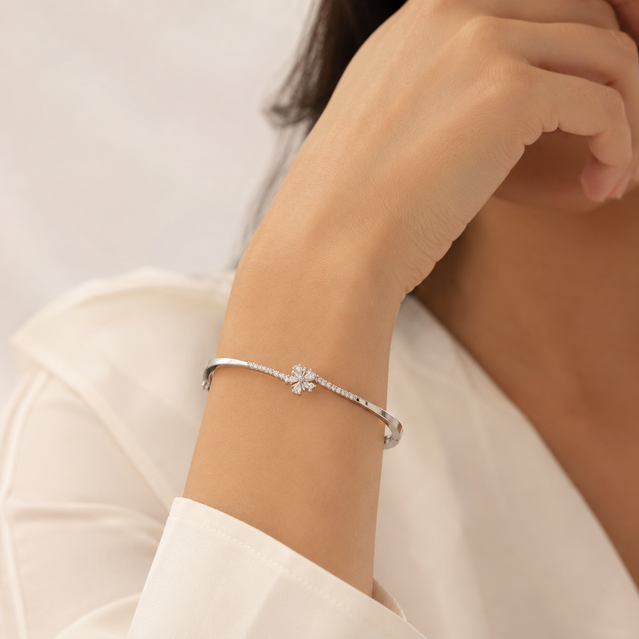 Petal Dazzle Bracelet