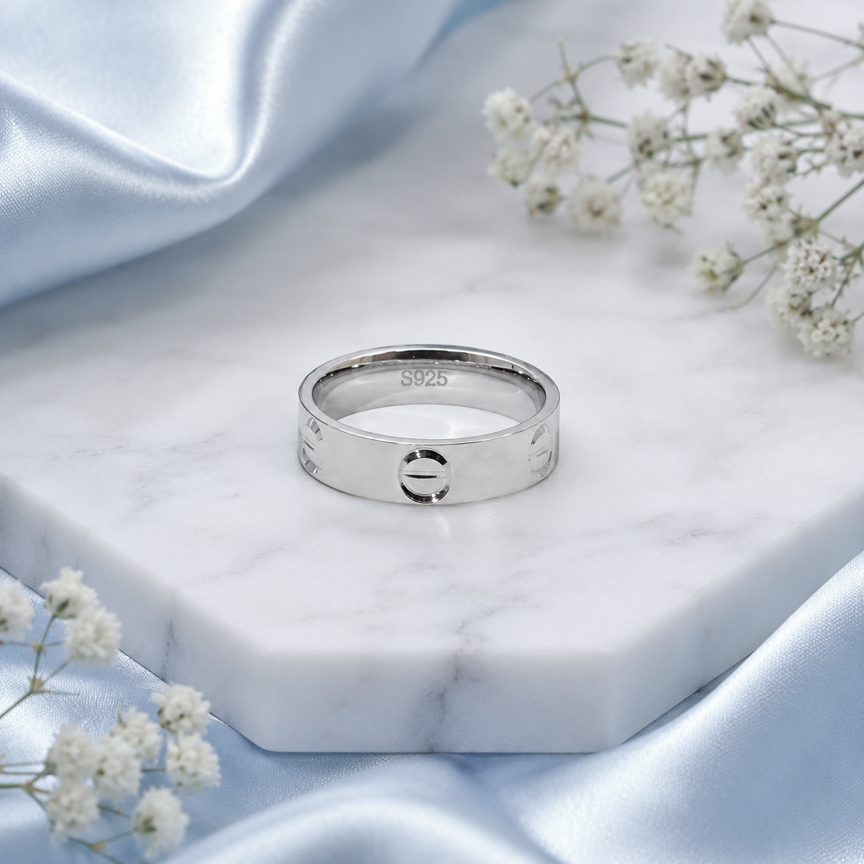 Evia Silver Band
