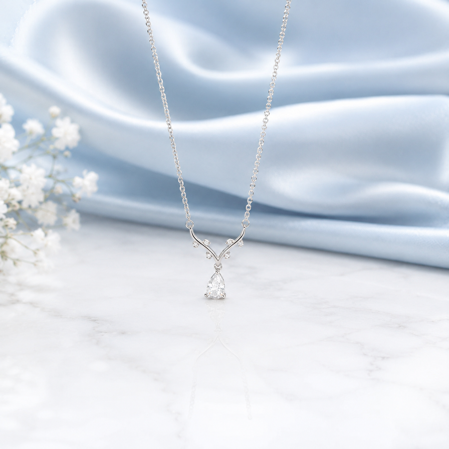 Teardrop Éclat Pendant