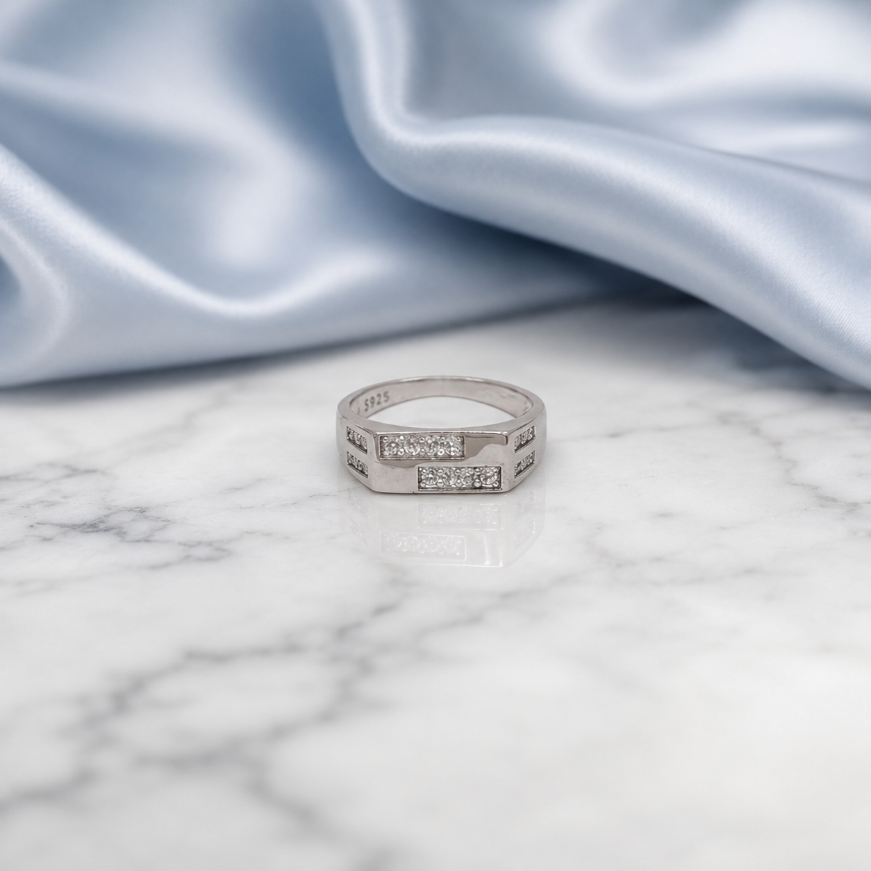 Titan Diamond Ring