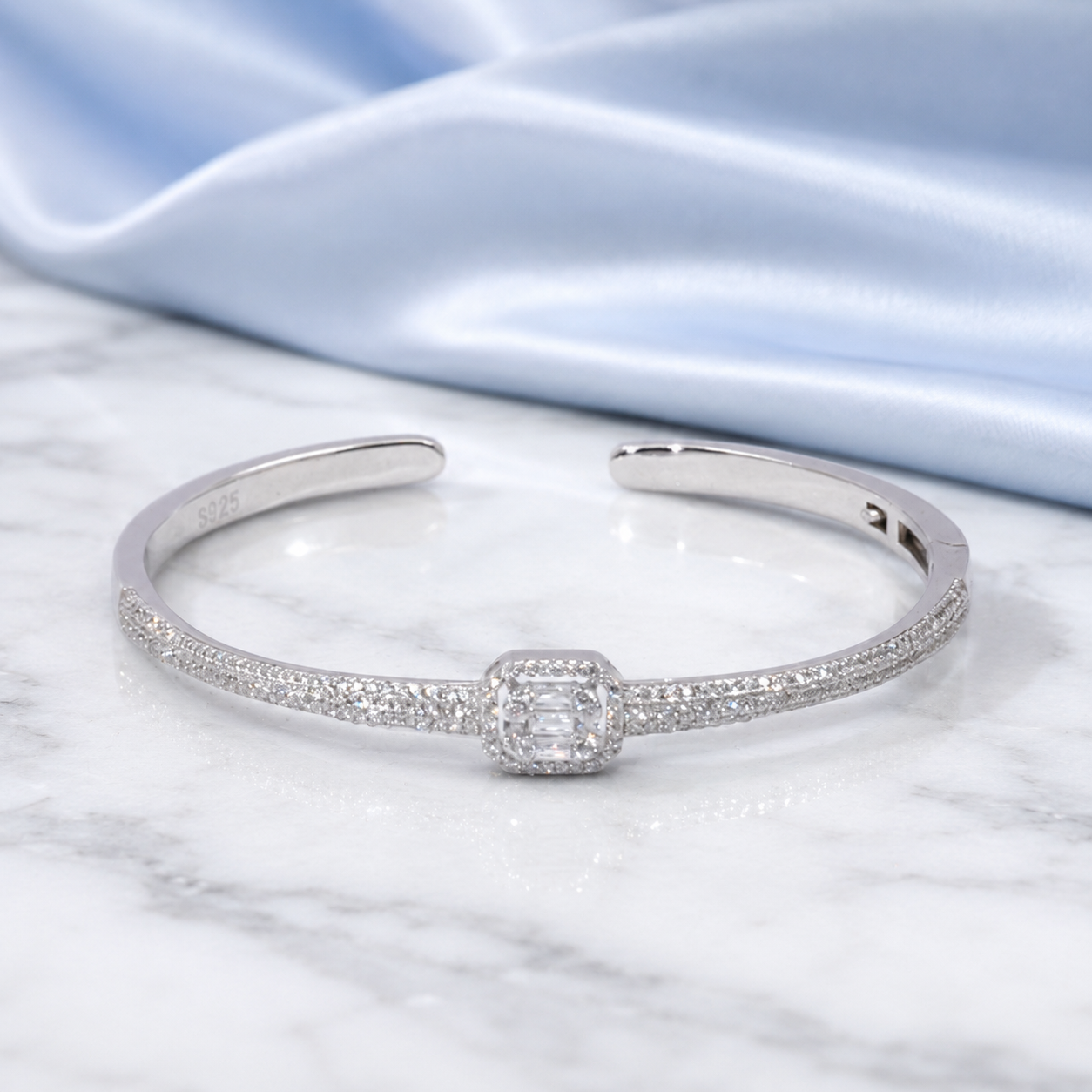 Duo Luster Bracelet