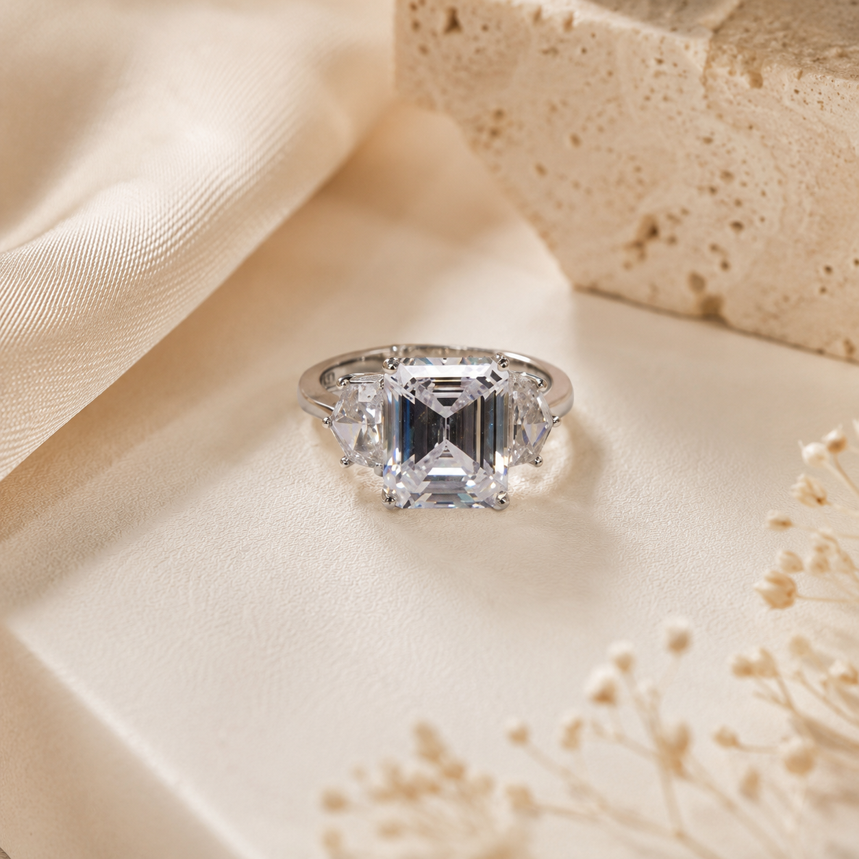 Emerald Crown Ring