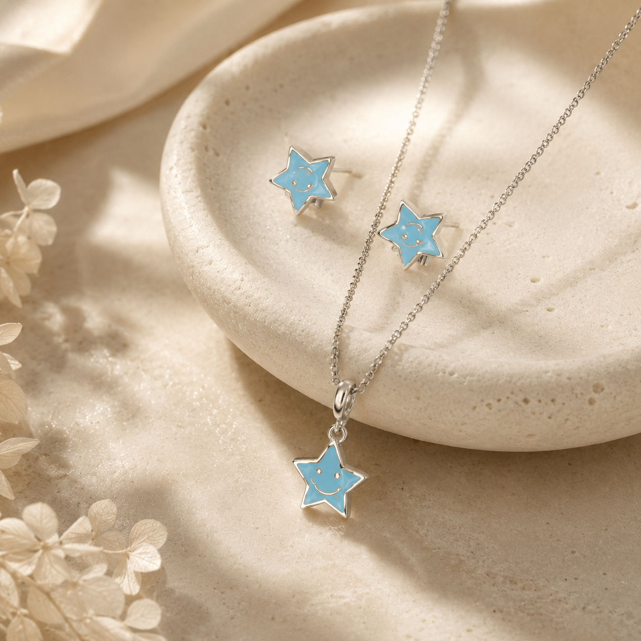 Luna Shine Pendant Set