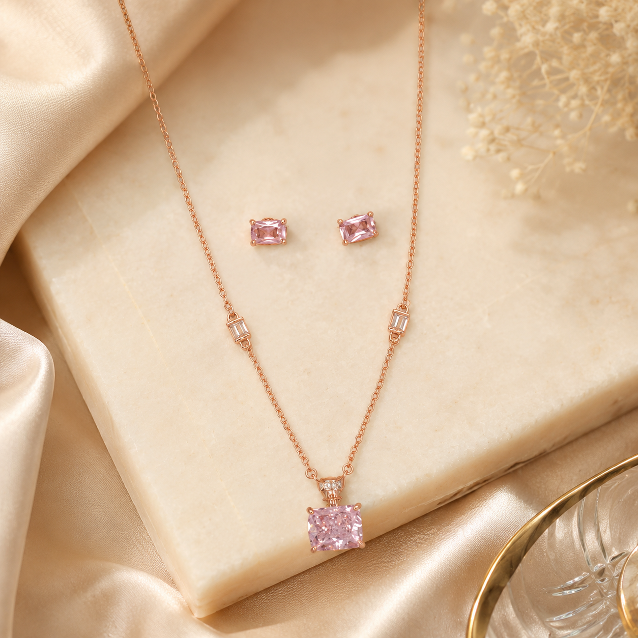 Rosy Spark Pendant Set