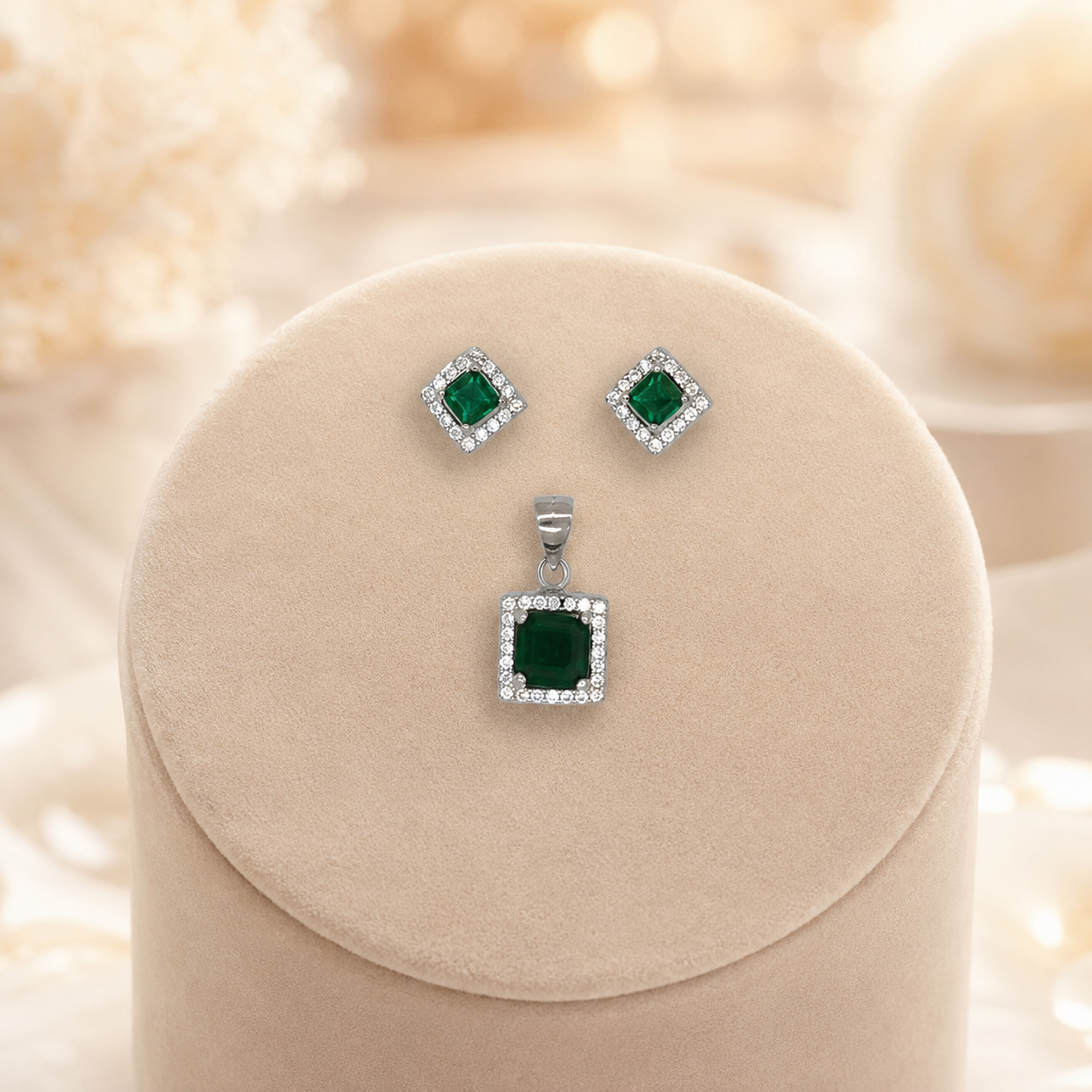 Princess Spark Pendant Set