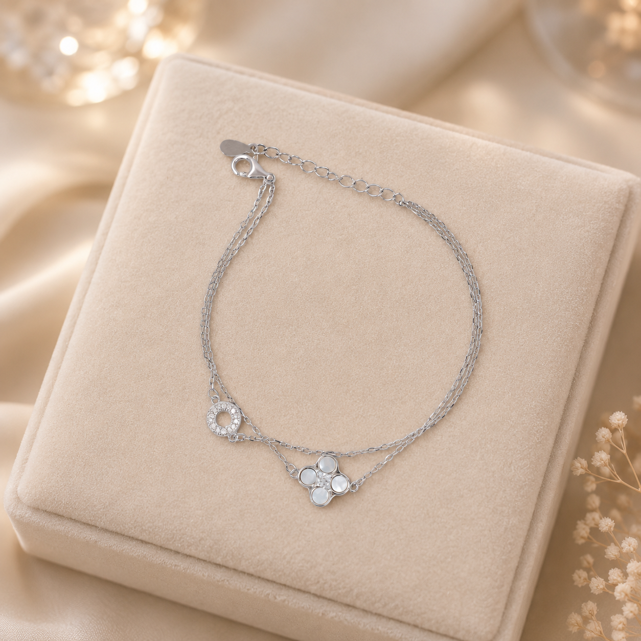 Pearl Clover Bracelet