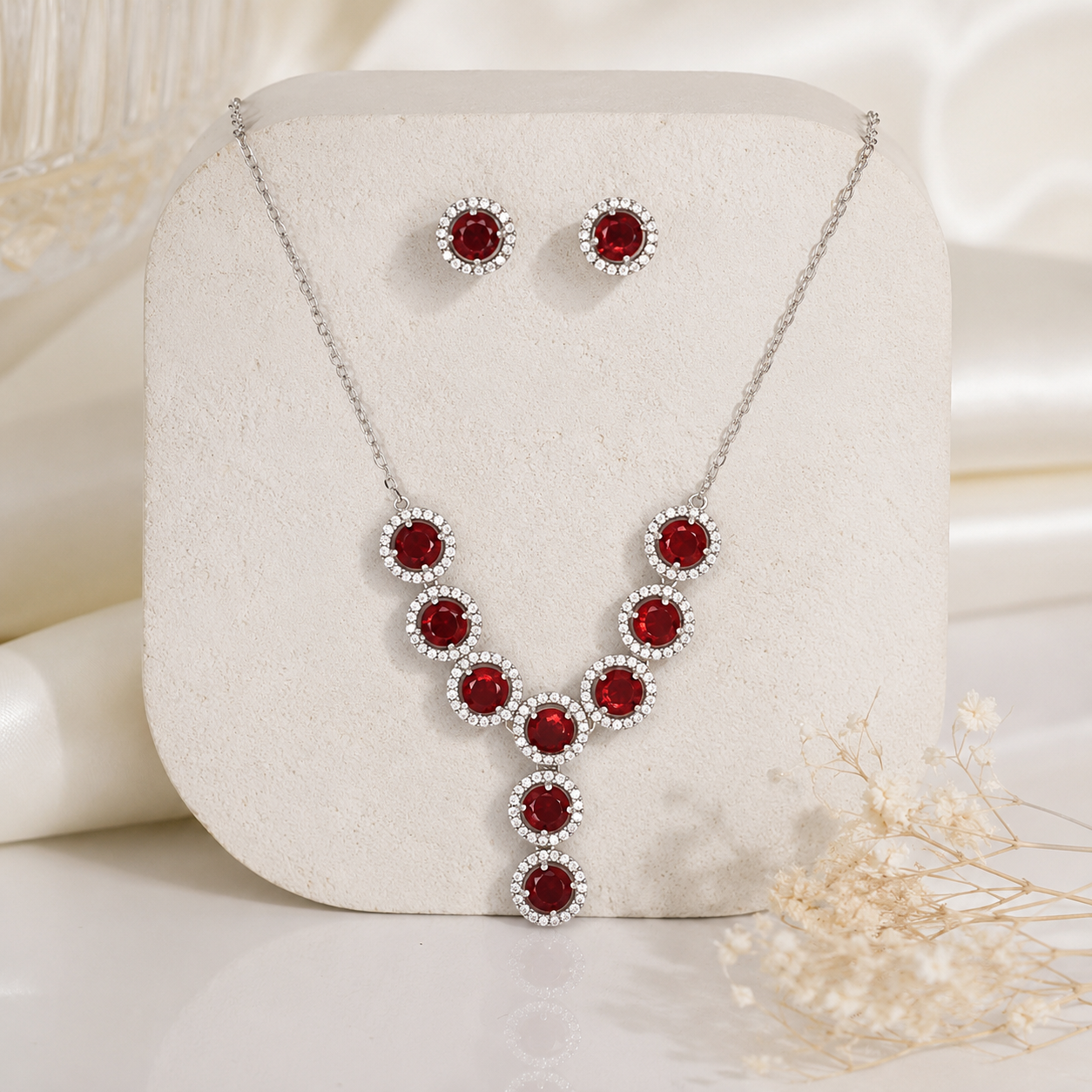 Scarlet Luxe Pendant Set