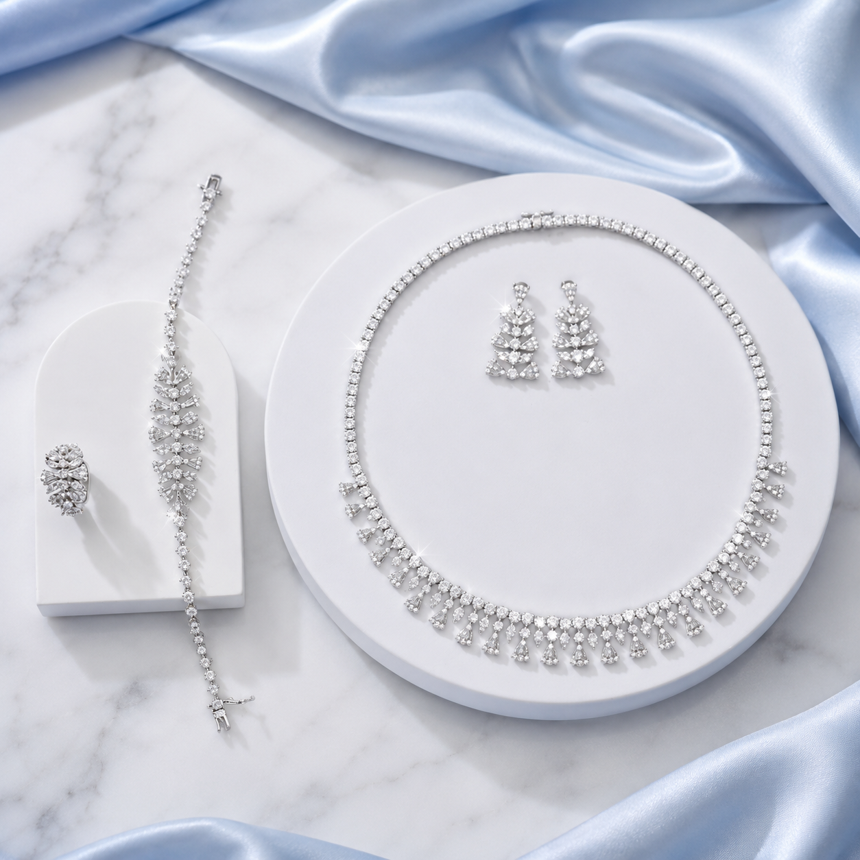 Stunning Diamonds Necklace Set