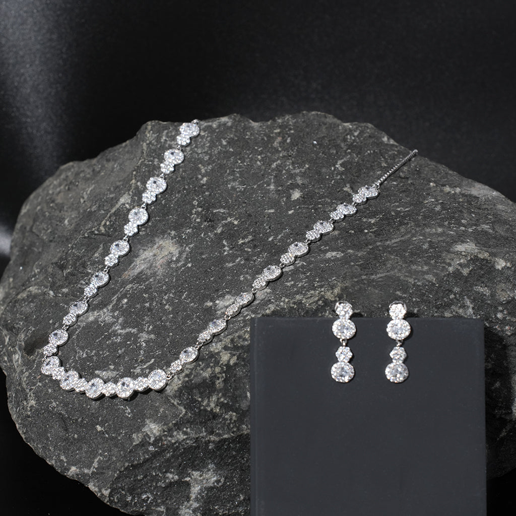 Delicate Silver Necklace with Oval Shaped Diamond at the center