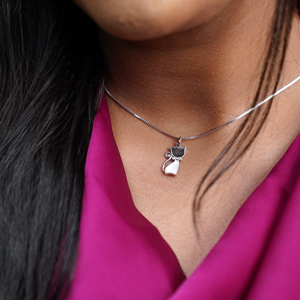 Cat Designed Silver Pendant