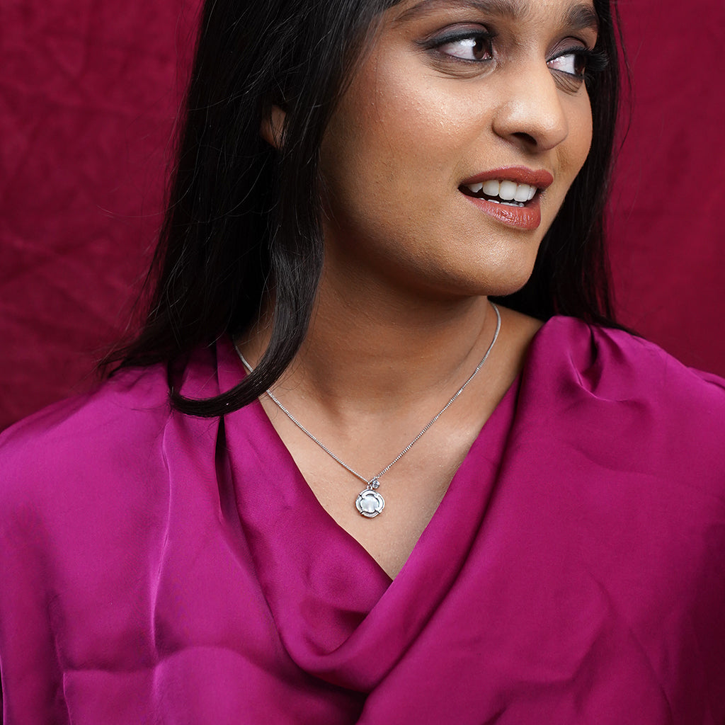 Silver Pendant With the Elegance of Nature