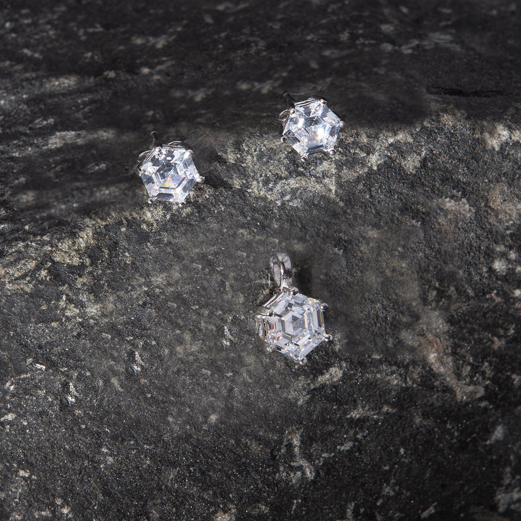 Solitaire Diamond Silver Pendant Set