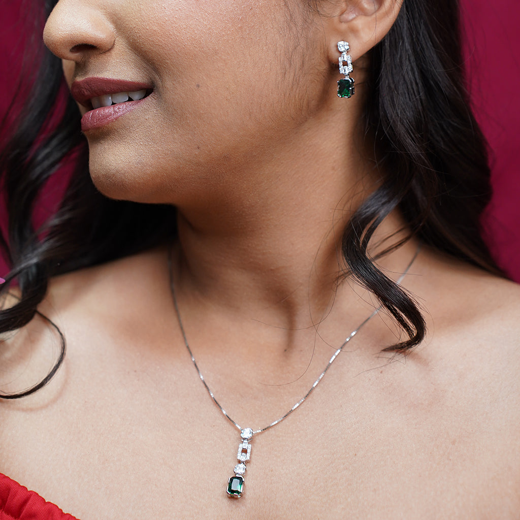 Silver Pendant Set With Emerald Stones