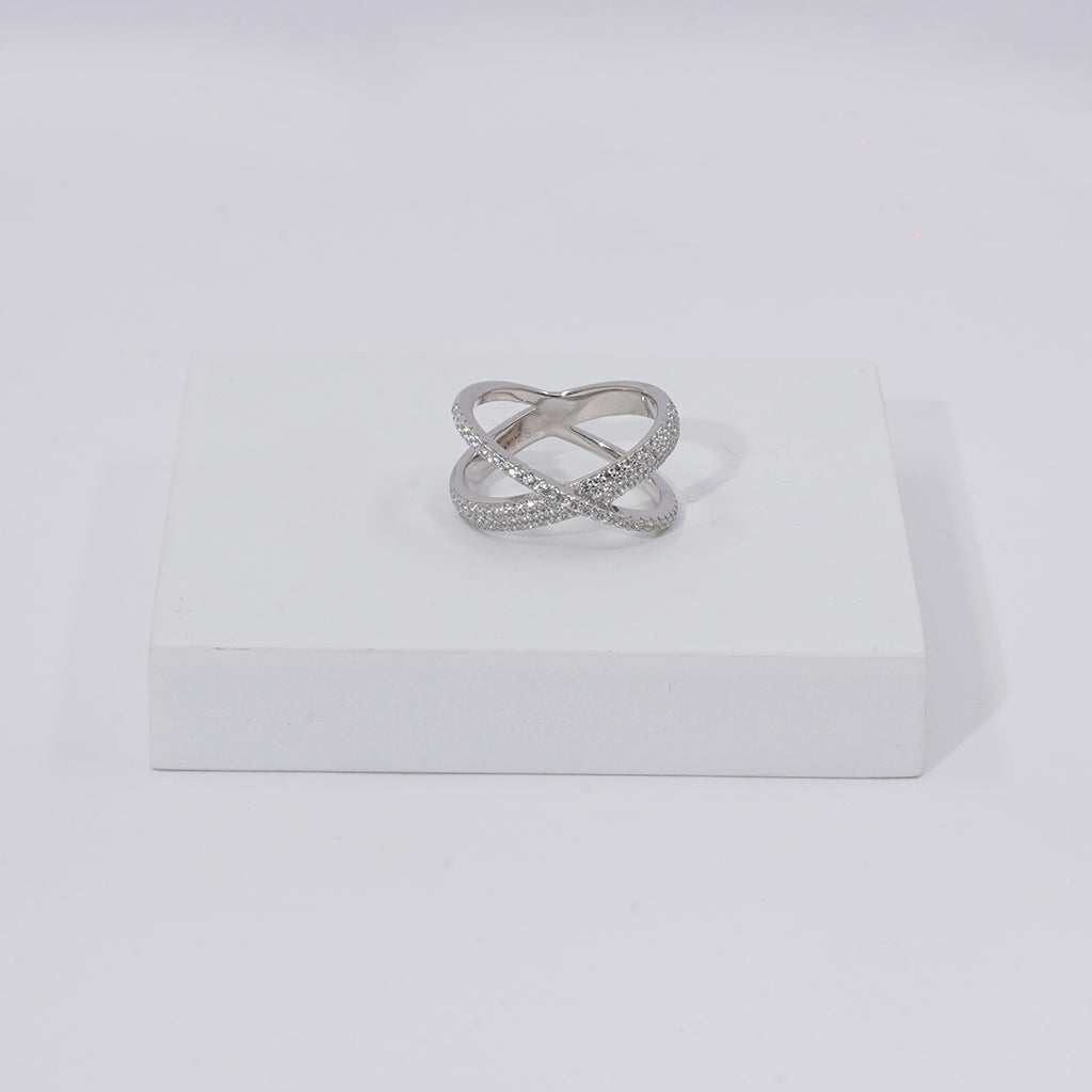 Interlocking Designed Silver Ring