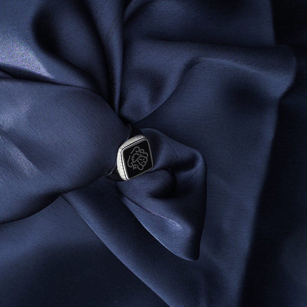 Lord Ganesh Embedded Siler Ring